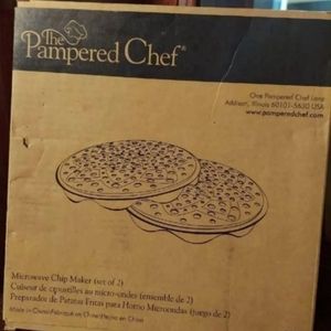 THE PAMPERED CHEF Microwave Chip Maker (box of 2) NWOT & SEARS VINTAGE Cookbook